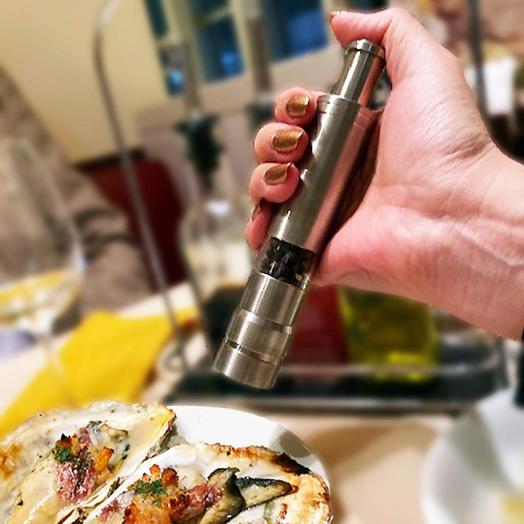 One-Hand Salt & Pepper Grinder Set