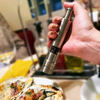 One-Hand Salt & Pepper Grinder Set
